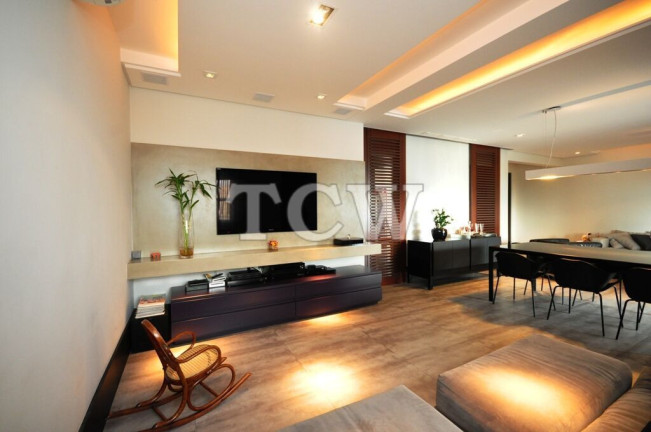 Imagem Apartamento com 3 Quartos à Venda, 177 m² em Aclimação - São Paulo
