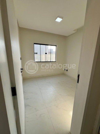 Imagem Casa de Condomínio com 3 Quartos à Venda, 200 m² em Cajupiranga - Parnamirim Imagem Casa de Condomínio com 3 Quartos à Venda, 200 m² em Cajupiranga - Parnamirim