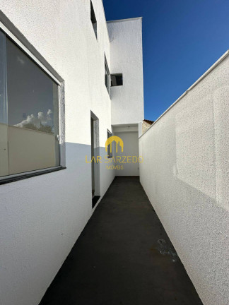 Imagem Casa com 3 Quartos à Venda, em Recanto Verde - 2ª Seção - Ibirité Imagem Casa com 3 Quartos à Venda, em Recanto Verde - 2ª Seção - Ibirité