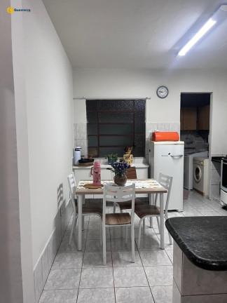 Imagem Casa com 4 Quartos à Venda, 220 m² em Trindade - Florianópolis Imagem Casa com 4 Quartos à Venda, 220 m² em Trindade - Florianópolis