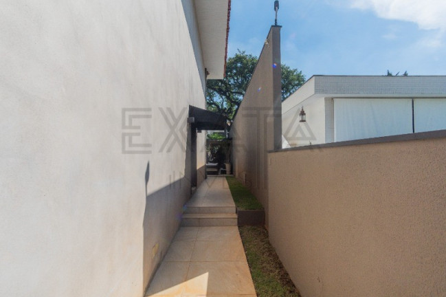 Imagem Casa com 5 Quartos à Venda, 720 m² em Pacaembu - São Paulo Imagem Casa com 5 Quartos à Venda, 720 m² em Pacaembu - São Paulo