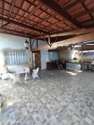 Imagem Casa com 2 Quartos à Venda, 360 m² em Ilha Dos Araújos - Governador Valadares Imagem Casa com 2 Quartos à Venda, 360 m² em Ilha Dos Araújos - Governador Valadares