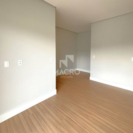 Imagem Casa com 3 Quartos à Venda, 140 m² em Rau - Jaraguá Do Sul Imagem Casa com 3 Quartos à Venda, 140 m² em Rau - Jaraguá Do Sul