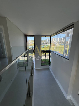 Imagem Casa com 3 Quartos à Venda, 300 m² em Pedra Branca - Palhoça Imagem Casa com 3 Quartos à Venda, 300 m² em Pedra Branca - Palhoça