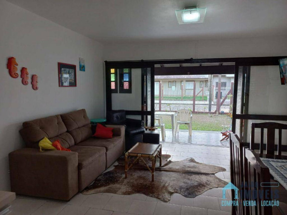 Imagem Casa com 3 Quartos à Venda, 182 m² em Nova Tramandaí - Tramandaí Imagem Casa com 3 Quartos à Venda, 182 m² em Nova Tramandaí - Tramandaí