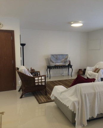 Imagem Apartamento com 3 Quartos à Venda, 180 m² em Pitangueiras - Guarujá