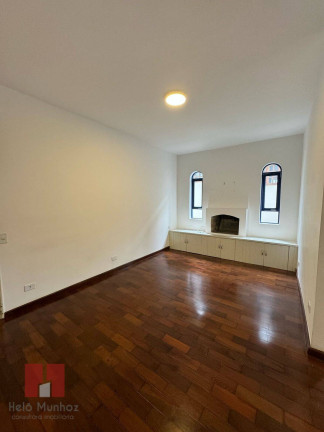 Imagem Casa com 4 Quartos à Venda, 360 m² em Alphaville - Santana De Parnaíba Imagem Casa com 4 Quartos à Venda, 360 m² em Alphaville - Santana De Parnaíba