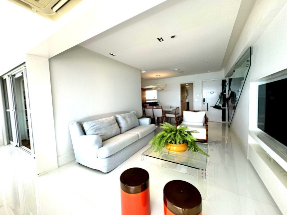 Imagem Imóvel com 4 Quartos à Venda, 234 m² em Piatã - Salvador Imagem Imóvel com 4 Quartos à Venda, 234 m² em Piatã - Salvador