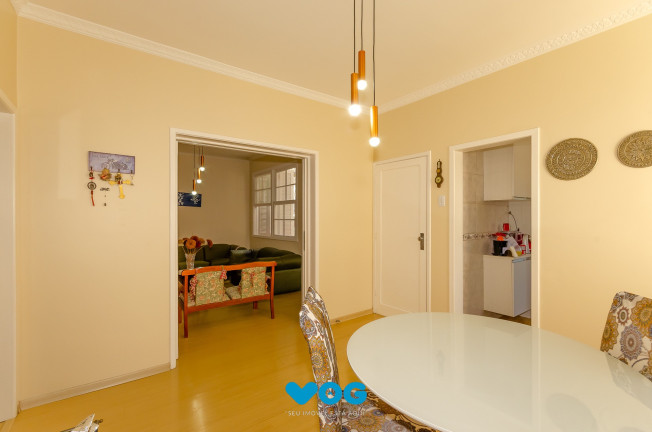 Imagem Imóvel com 3 Quartos à Venda, 119 m² em Petrópolis - Porto Alegre