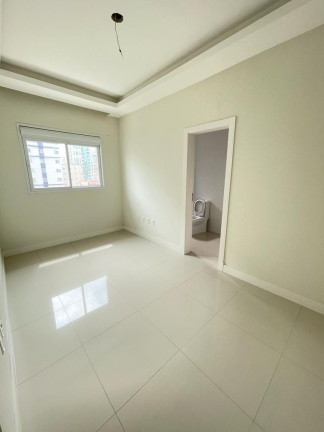 Imagem Apartamento com 4 Quartos à Venda, 180 m² em Meia Praia - Itapema Imagem Apartamento com 4 Quartos à Venda, 180 m² em Meia Praia - Itapema