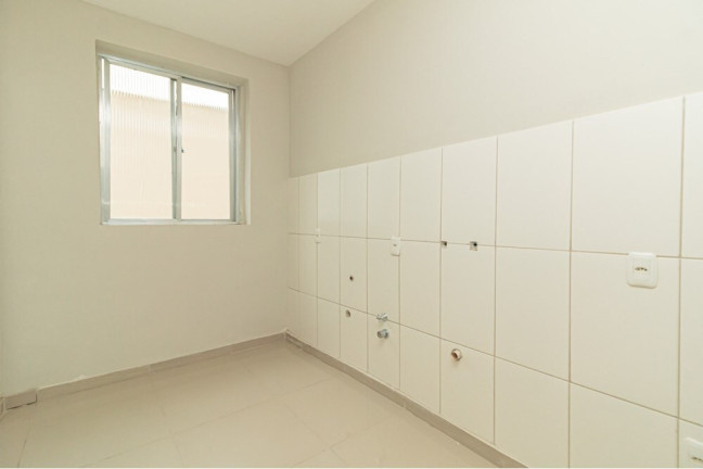 Imagem Imóvel com 3 Quartos à Venda, 147 m² em Moinhos De Vento - Porto Alegre Imagem Imóvel com 3 Quartos à Venda, 147 m² em Moinhos De Vento - Porto Alegre