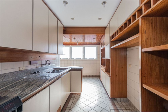 Imagem Apartamento com 2 Quartos à Venda, 87 m² em Centro Histórico - Porto Alegre Imagem Apartamento com 2 Quartos à Venda, 87 m² em Centro Histórico - Porto Alegre