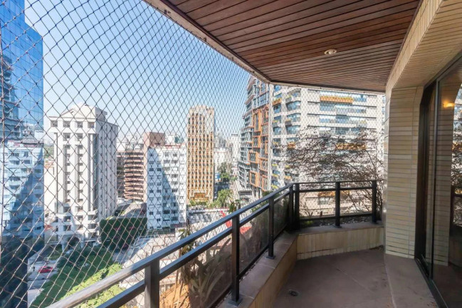 Imagem Apartamento com 3 Quartos para Alugar, 240 m² Imagem Apartamento com 3 Quartos para Alugar, 240 m²