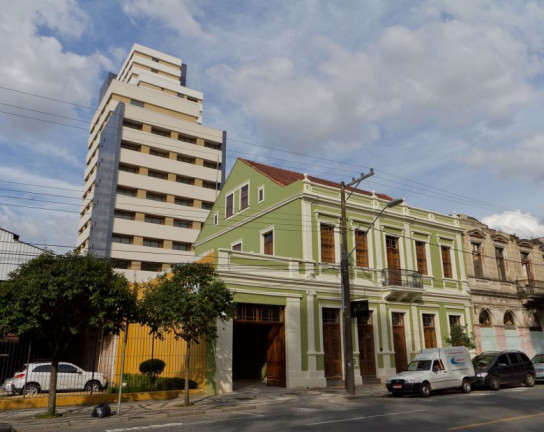 Cobertura com 2 Quartos à Venda, 123 m² em Centro - Curitiba
