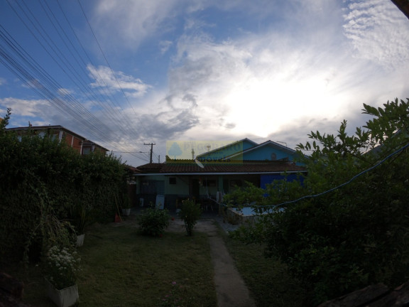 Imagem Casa com 2 Quartos à Venda,  em Martim De Sá - Caraguatatuba