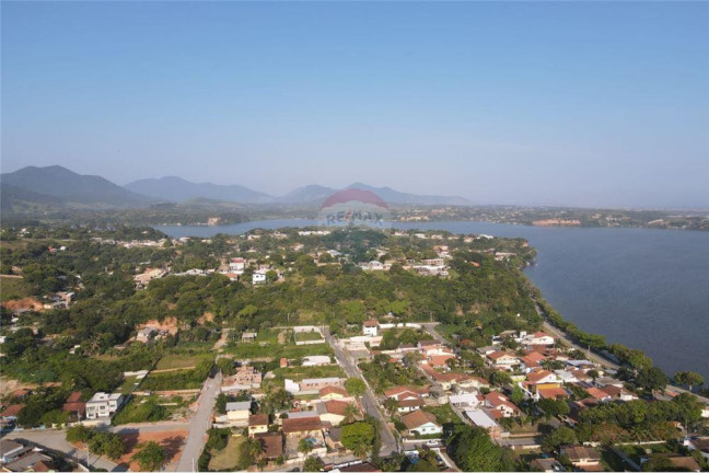 Imagem Terreno à Venda, 705 m² em Centro - Maricá Imagem Terreno à Venda, 705 m² em Centro - Maricá