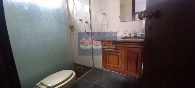 Imagem Casa com 3 Quartos à Venda, 200 m² em Enseada - Guarujá Imagem Casa com 3 Quartos à Venda, 200 m² em Enseada - Guarujá