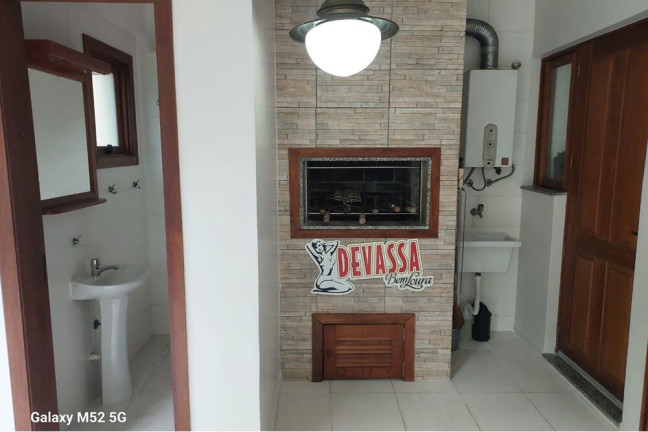 Imagem Casa com 2 Quartos à Venda, 80 m² em Lomba Do Pinheiro - Porto Alegre Imagem Casa com 2 Quartos à Venda, 80 m² em Lomba Do Pinheiro - Porto Alegre