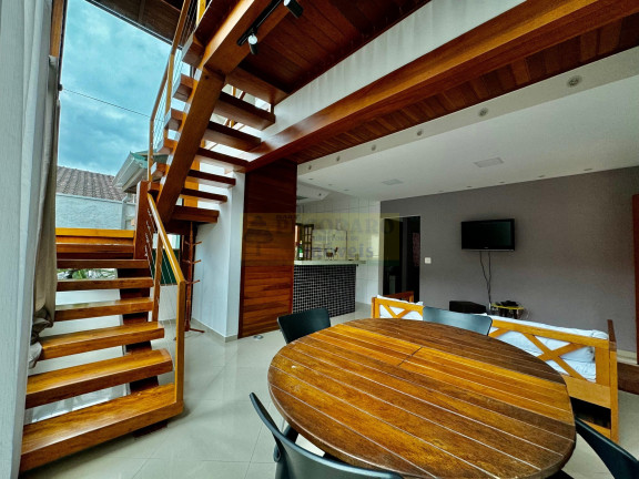 Imagem Sobrado com 3 Quartos à Venda, 202 m² em Jardim Terralão - Caraguatatuba Imagem Sobrado com 3 Quartos à Venda, 202 m² em Jardim Terralão - Caraguatatuba