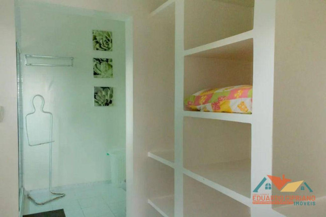 Imagem Casa com 6 Quartos à Venda,  em Massaguaçu - Caraguatatuba