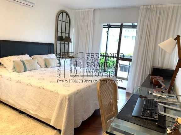 Imagem Imóvel com 4 Quartos à Venda, 750 m² em Barra Da Tijuca - Rio De Janeiro Imagem Imóvel com 4 Quartos à Venda, 750 m² em Barra Da Tijuca - Rio De Janeiro