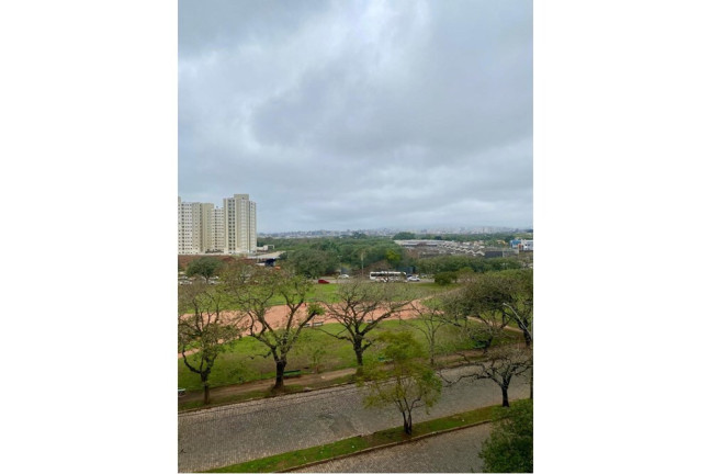 Imagem Imóvel com 2 Quartos à Venda, 63 m² em Humaitá - Porto Alegre Imagem Imóvel com 2 Quartos à Venda, 63 m² em Humaitá - Porto Alegre