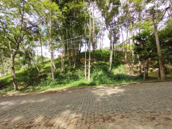 Terreno à Venda, 385 m² em Vargem Grande - Teresópolis