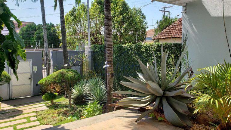 Imagem Casa com 4 Quartos à Venda, 1.320 m² em Centro - Pirassununga Imagem Casa com 4 Quartos à Venda, 1.320 m² em Centro - Pirassununga