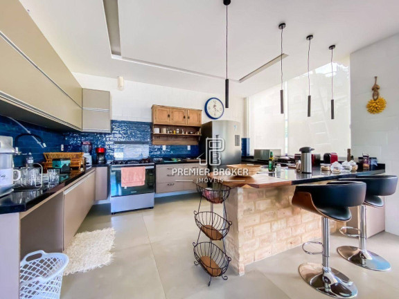 Imagem Casa com 4 Quartos à Venda, 320 m² em Vargem Grande - Teresópolis Imagem Casa com 4 Quartos à Venda, 320 m² em Vargem Grande - Teresópolis