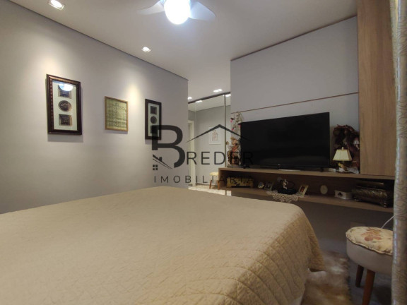 Imagem Apartamento com 3 Quartos à Venda, 94 m² em Jardim Tupanci - Barueri