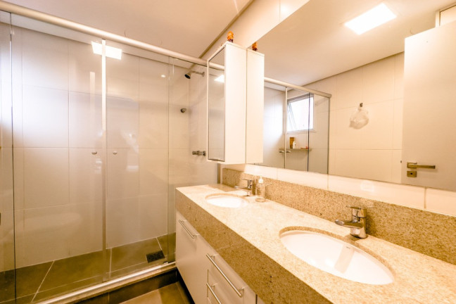 Imagem Apartamento com 3 Quartos à Venda, 103 m² em Petrópolis - Porto Alegre