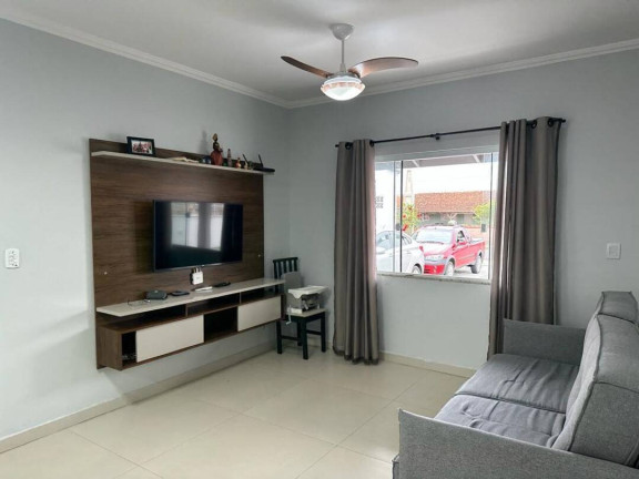 Imagem Casa com 3 Quartos à Venda, 130 m² em Centro - Balneário Barra Do Sul Imagem Casa com 3 Quartos à Venda, 130 m² em Centro - Balneário Barra Do Sul
