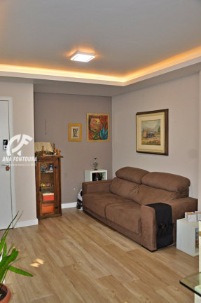 Imagem Apartamento com 3 Quartos à Venda, 100 m² em Centro - Balneário Camboriú