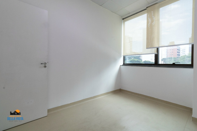 Imagem Sala Comercial à Venda, em Moema - São Paulo Imagem Sala Comercial à Venda, em Moema - São Paulo