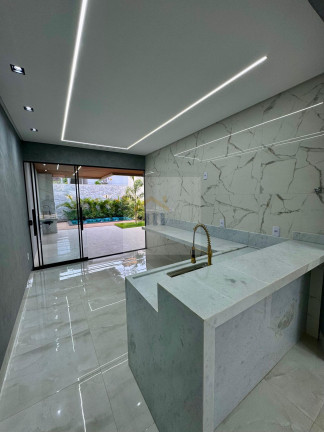 Imagem Casa com 3 Quartos à Venda, 160 m² em Goiânia 2 - Goiânia Imagem Casa com 3 Quartos à Venda, 160 m² em Goiânia 2 - Goiânia