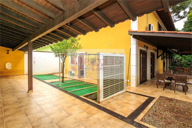 Imagem Sobrado com 4 Quartos à Venda, 424 m² em Chácara Monte Alegre - São Paulo Imagem Sobrado com 4 Quartos à Venda, 424 m² em Chácara Monte Alegre - São Paulo