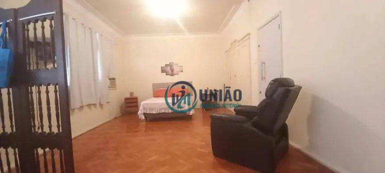 Imagem Casa com 5 Quartos à Venda, 276 m² em Icaraí - Niterói