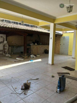 Imagem Sobrado com 4 Quartos à Venda, 252 m² em Canto Do Forte - Praia Grande Imagem Sobrado com 4 Quartos à Venda, 252 m² em Canto Do Forte - Praia Grande