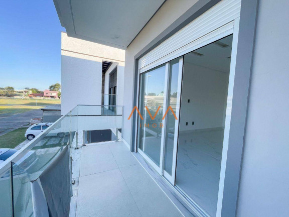 Imagem Casa com 3 Quartos à Venda, 212 m² em Rio Vermelho - Florianópolis Imagem Casa com 3 Quartos à Venda, 212 m² em Rio Vermelho - Florianópolis