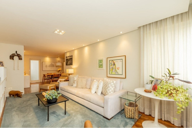 Imagem Apartamento com 3 Quartos à Venda, 141 m² em Itaim Bibi - São Paulo Imagem Apartamento com 3 Quartos à Venda, 141 m² em Itaim Bibi - São Paulo