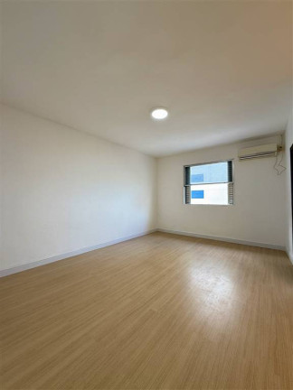 Kitnet à Venda, 25 m² em Boqueirao - Praia Grande
