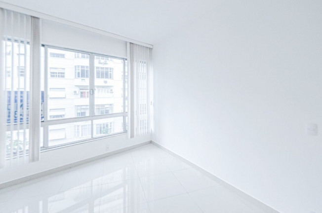 Imagem Imóvel com 3 Quartos à Venda, 130 m² em Flamengo - Rio De Janeiro Imagem Imóvel com 3 Quartos à Venda, 130 m² em Flamengo - Rio De Janeiro