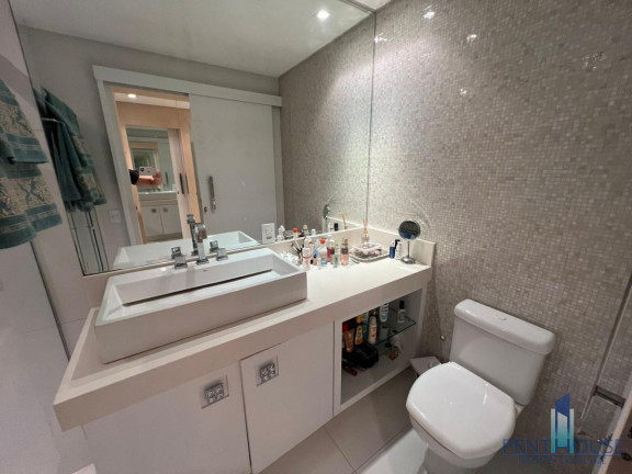 Imagem Apartamento com 3 Quartos à Venda, 130 m² em Pioneiros - Balneário Camboriú Imagem Apartamento com 3 Quartos à Venda, 130 m² em Pioneiros - Balneário Camboriú