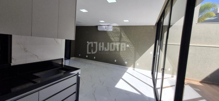 Imagem Casa de Condomínio com 3 Quartos à Venda, 230 m² em Condomínio Vilage La Montagne - São José Do Rio Preto