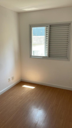 Imagem Imóvel com 3 Quartos para Alugar, 76 m² em Jardim Tupanci - Barueri Imagem Imóvel com 3 Quartos para Alugar, 76 m² em Jardim Tupanci - Barueri