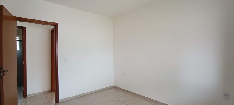 Imagem Casa com 2 Quartos à Venda, 52 m² em Jardim Iruama - Campo Largo