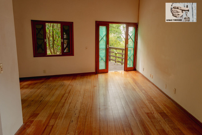 Imagem Casa com 5 Quartos à Venda, 256 m² em Rio Tavares - Florianópolis Imagem Casa com 5 Quartos à Venda, 256 m² em Rio Tavares - Florianópolis