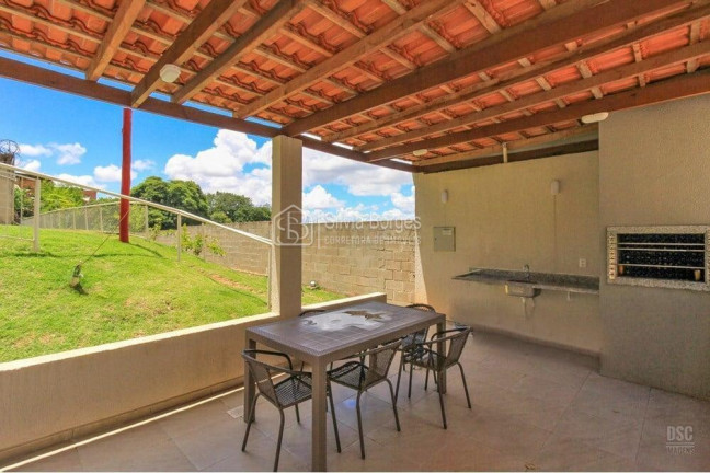 Imagem Apartamento com 2 Quartos à Venda, 43 m² em Camaquã - Porto Alegre