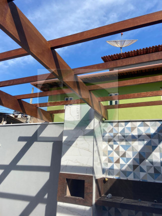 Imagem Imóvel com 3 Quartos à Venda, 204 m² Imagem Imóvel com 3 Quartos à Venda, 204 m²