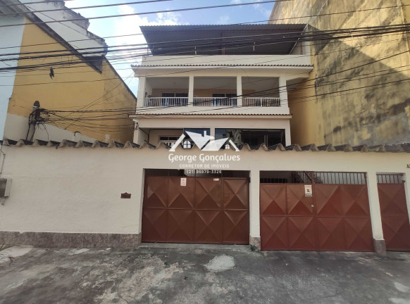 Casa com 6 Quartos à Venda, 250 m² em Jardim Vinte E Cinco De Agosto - Duque De Caxias